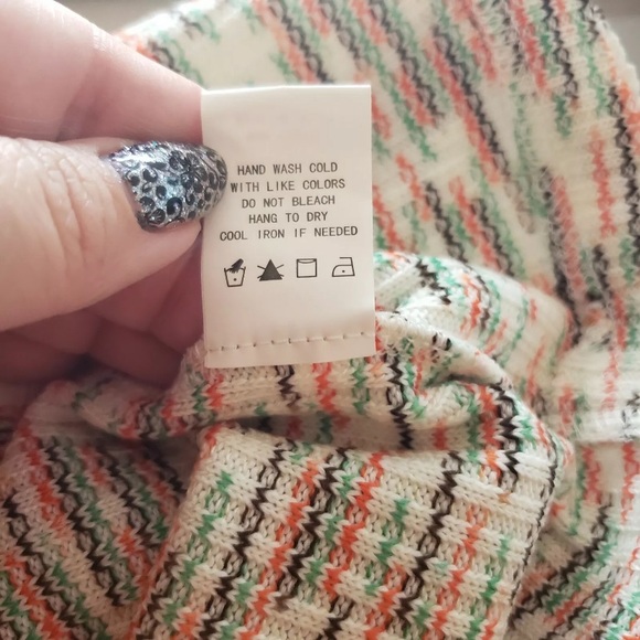 Long Sleeve High Low Space Dye V Neck Sweater - Picture 10 of 14